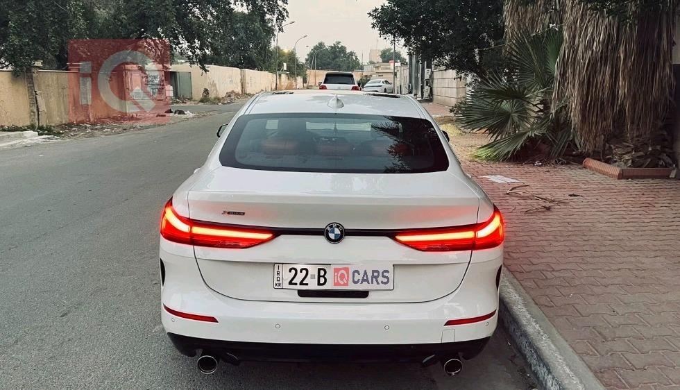 بي ام دبليو الفئة 2